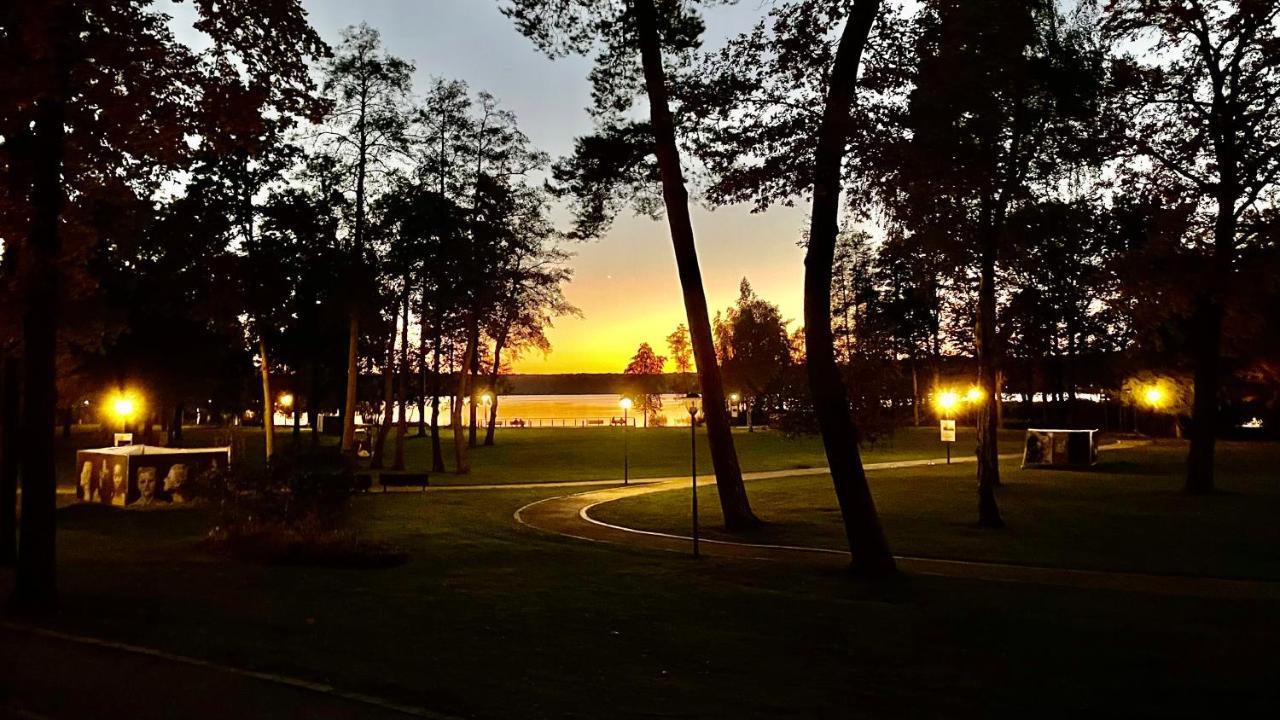 Luxusurlaub Auf Der Amavida Yacht / Scharmuetzelsee Bad Saarow Dış mekan fotoğraf
